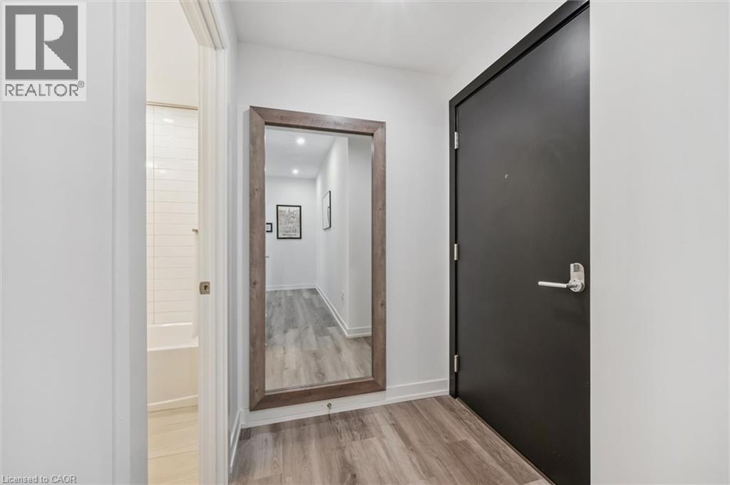 15 WELLINGTON Street S Unit# 909 thumbnail 19