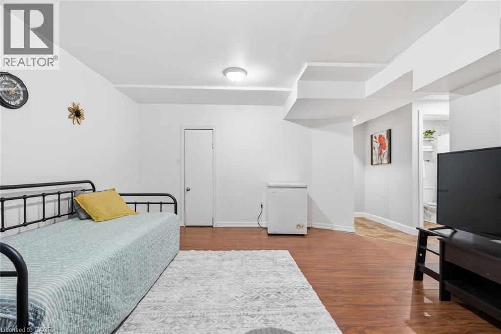 423 WESTWOOD Drive Unit# 44 thumbnail 23