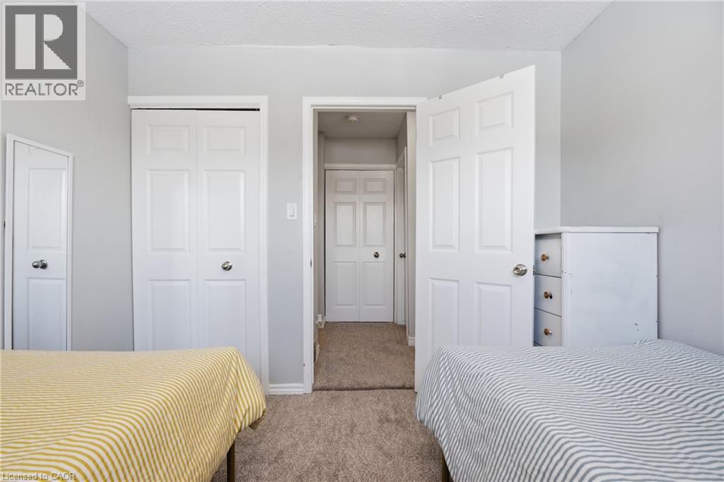 423 WESTWOOD Drive Unit# 44 thumbnail 17