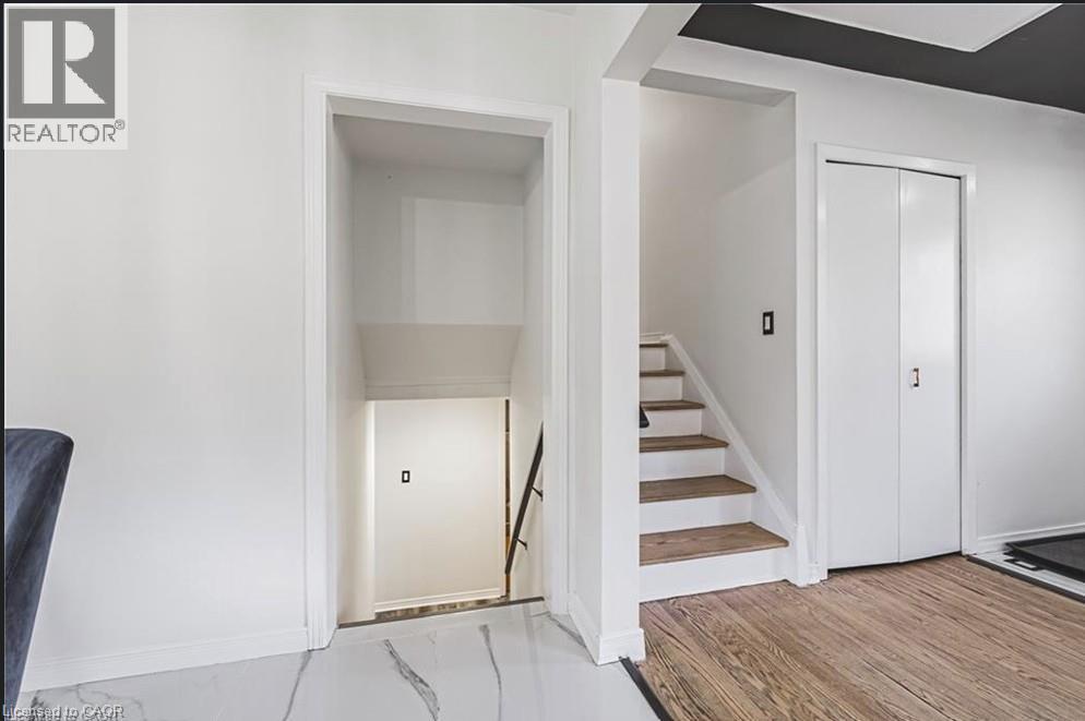 267 ERB Street E thumbnail 7