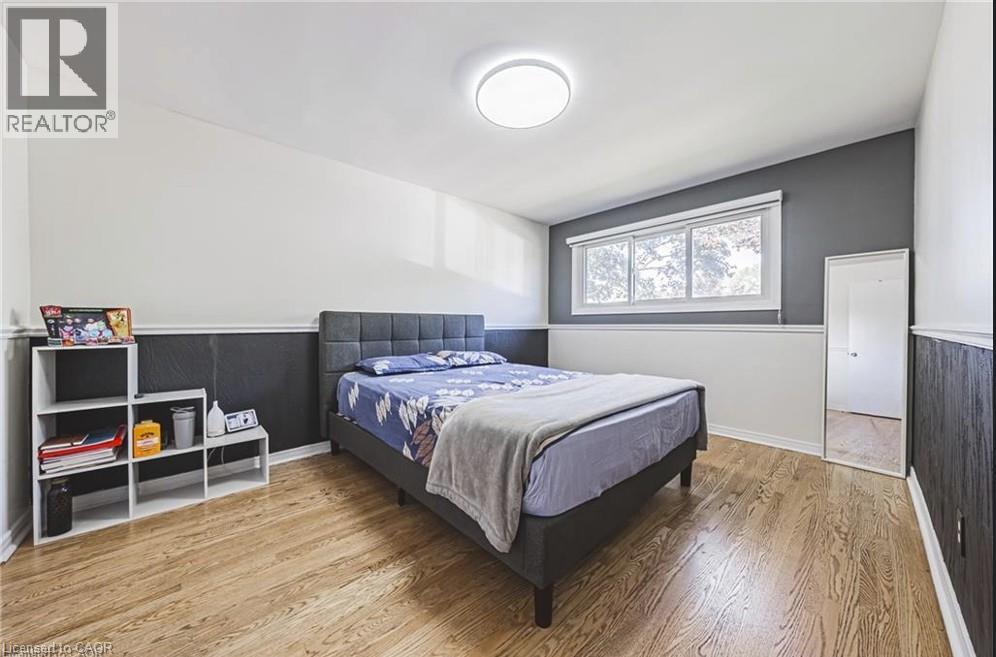 267 ERB Street E thumbnail 8