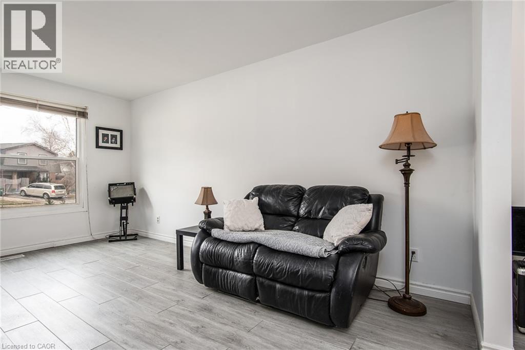 135 VINTAGE Crescent thumbnail 14