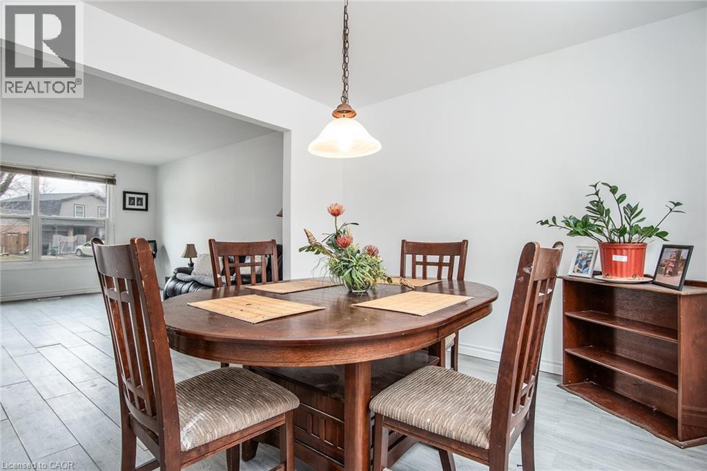 135 VINTAGE Crescent thumbnail 17