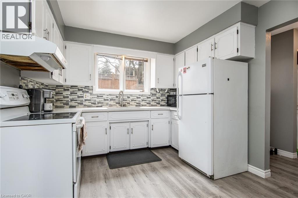 135 VINTAGE Crescent thumbnail 18