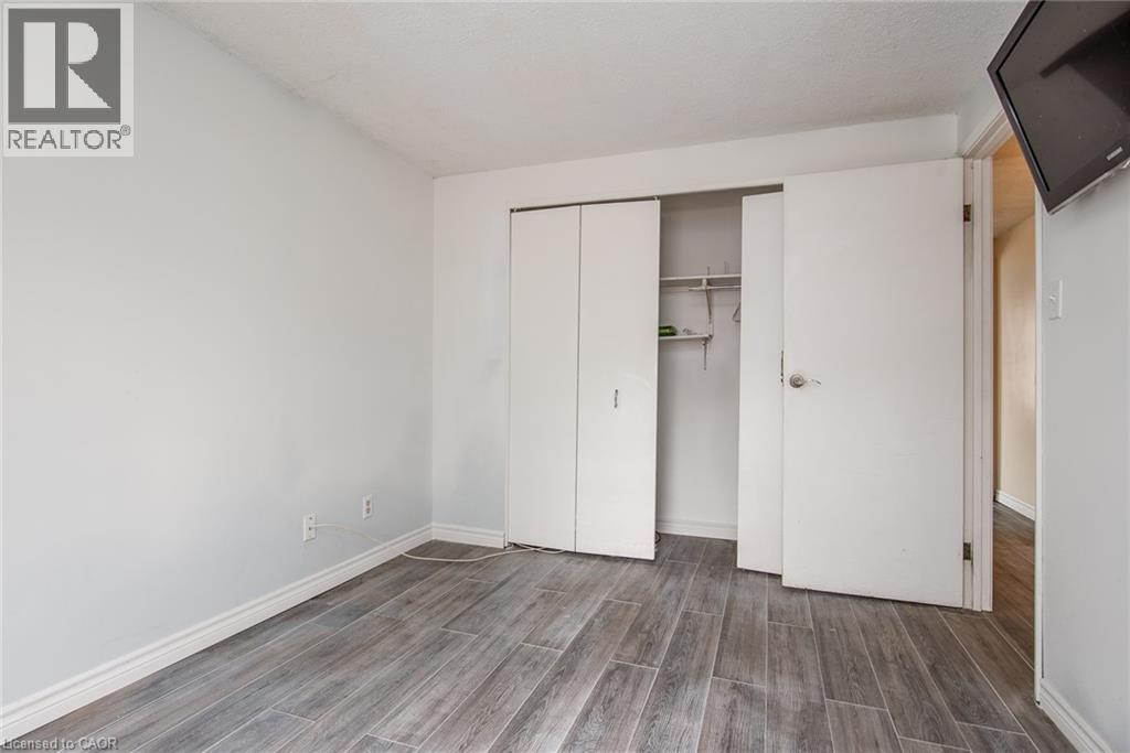 135 VINTAGE Crescent thumbnail 34