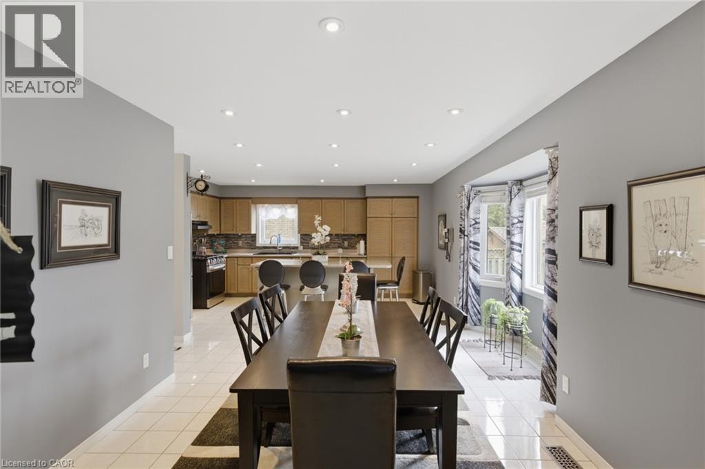 107 ROSE BRIDGE Crescent thumbnail 15