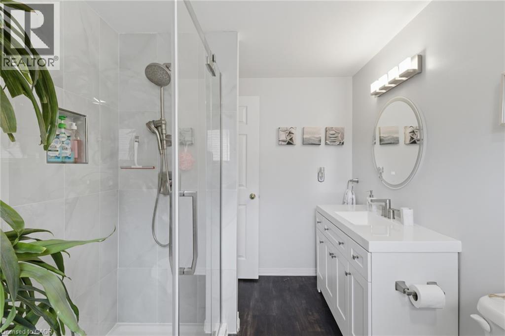 107 ROSE BRIDGE Crescent thumbnail 32