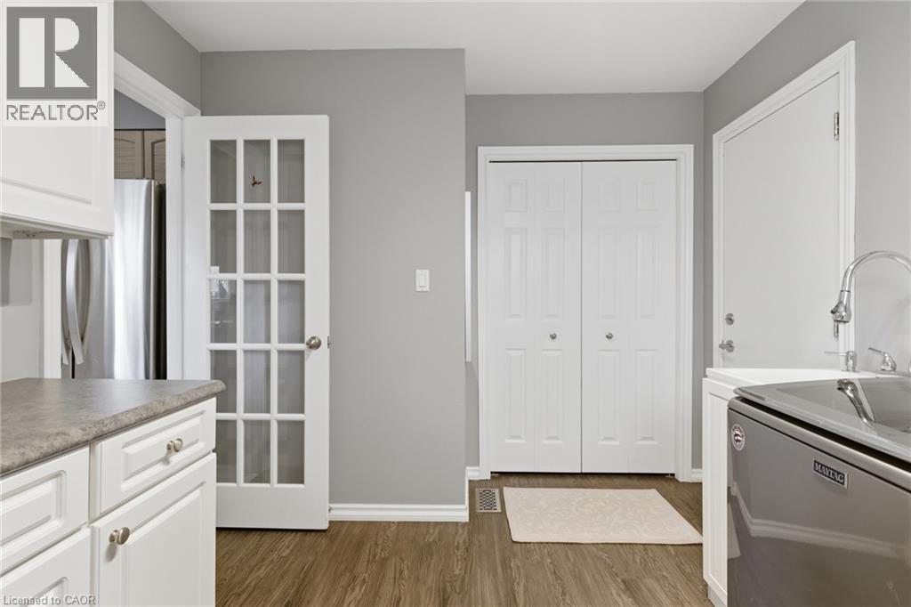 107 ROSE BRIDGE Crescent thumbnail 23