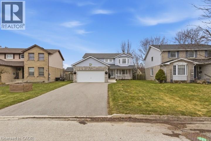 107 ROSE BRIDGE Crescent thumbnail 3