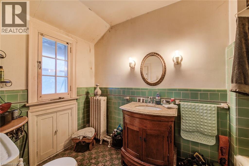 71 MARGARET Avenue thumbnail 31