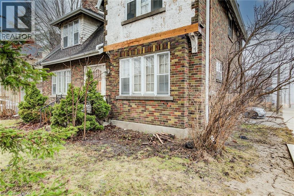 71 MARGARET Avenue thumbnail 4