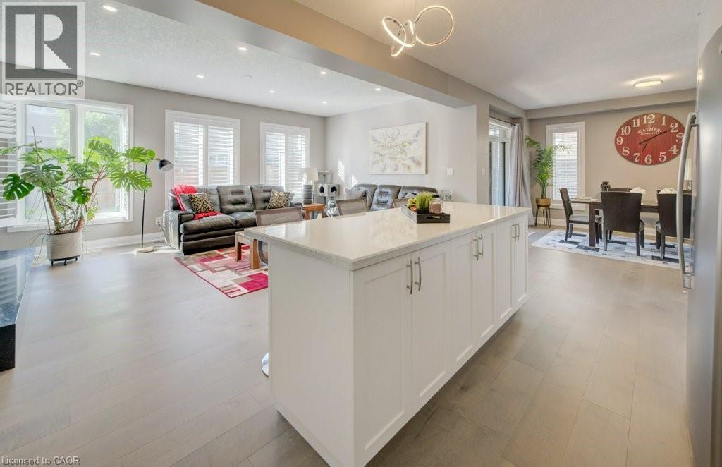 43 GREYHAWK Street thumbnail 11