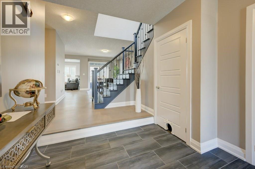 43 GREYHAWK Street thumbnail 25