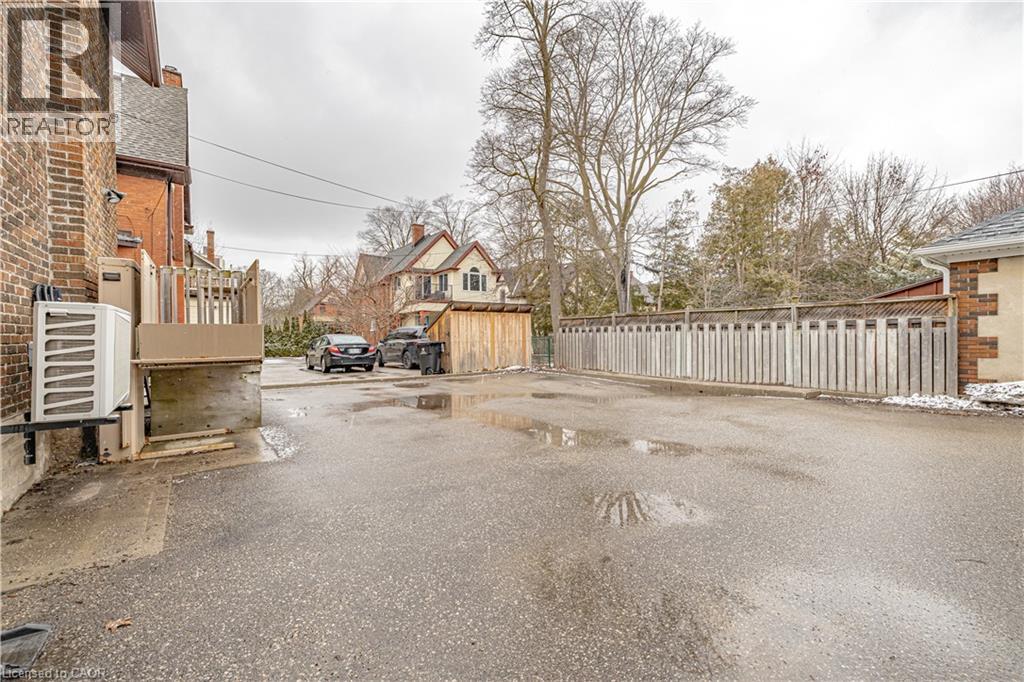 318 FREDERICK Street thumbnail 24