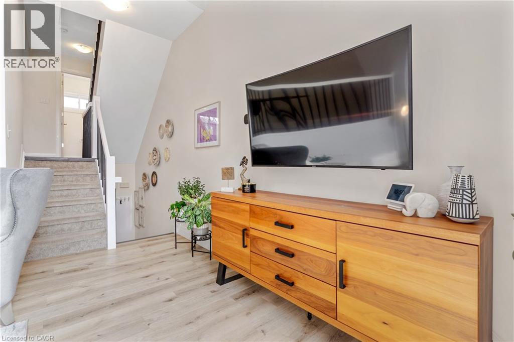 230 BLAIR Road Unit# 3 thumbnail 17