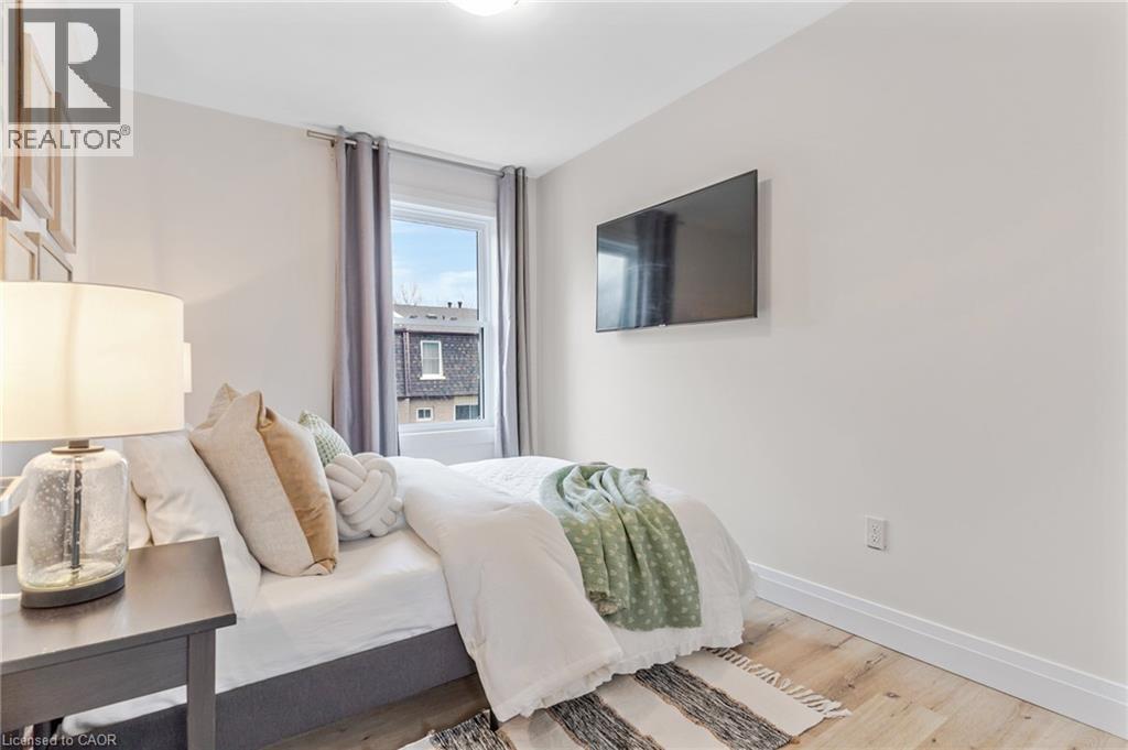 230 BLAIR Road Unit# 3 thumbnail 40