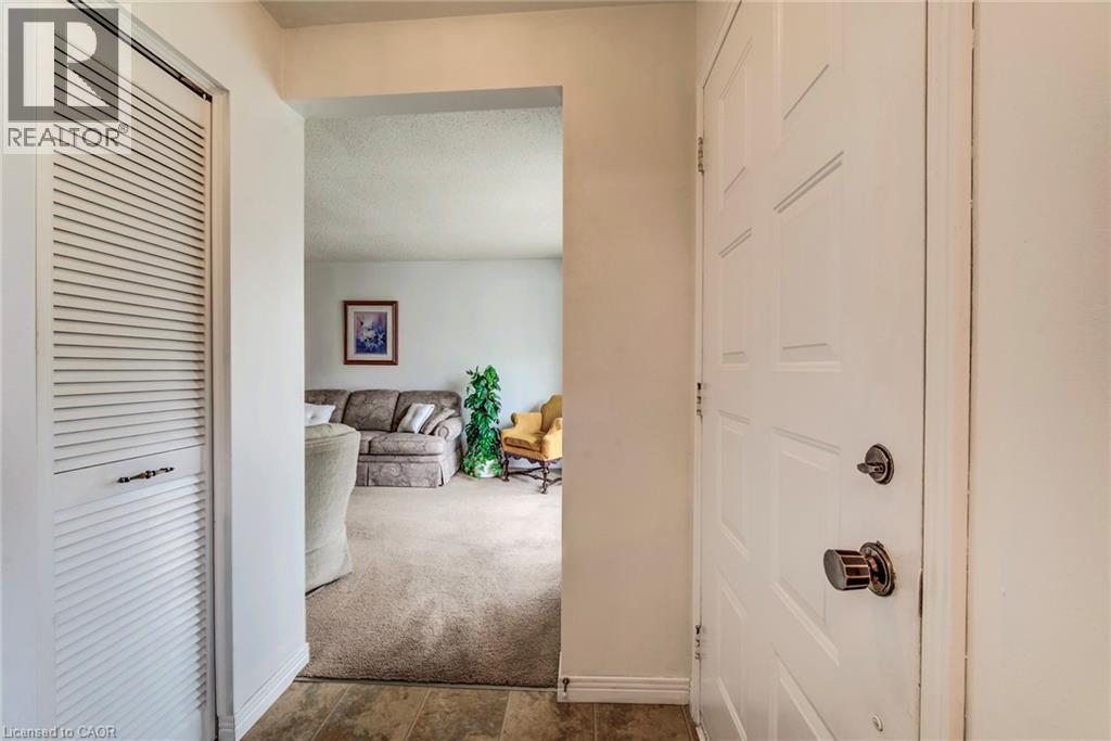 53 GREENOCK Drive thumbnail 6