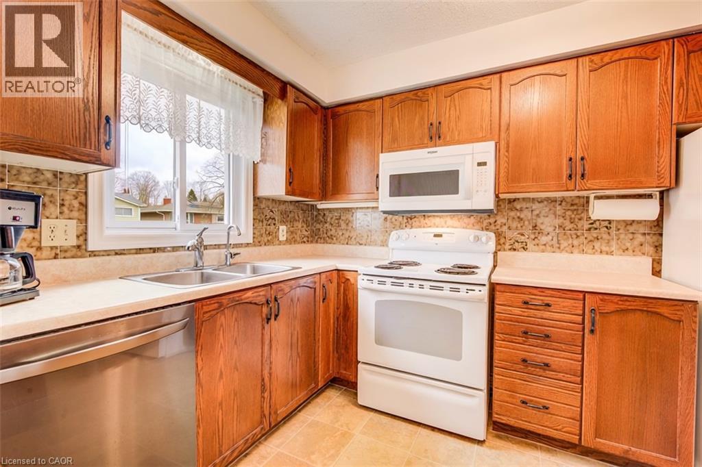 53 GREENOCK Drive thumbnail 16