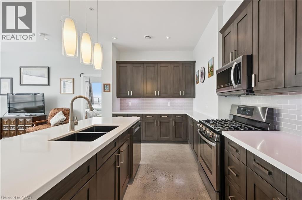 1 VICTORIA Street Unit# 1904 thumbnail 4