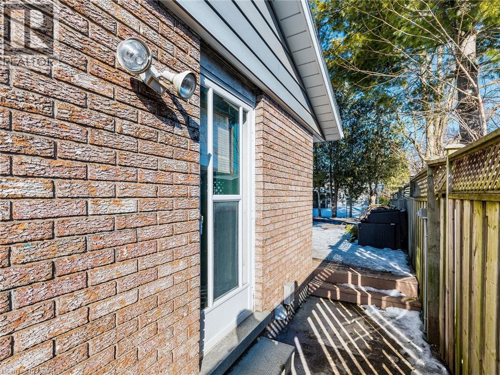 16 ALDERWOOD Crescent thumbnail 36