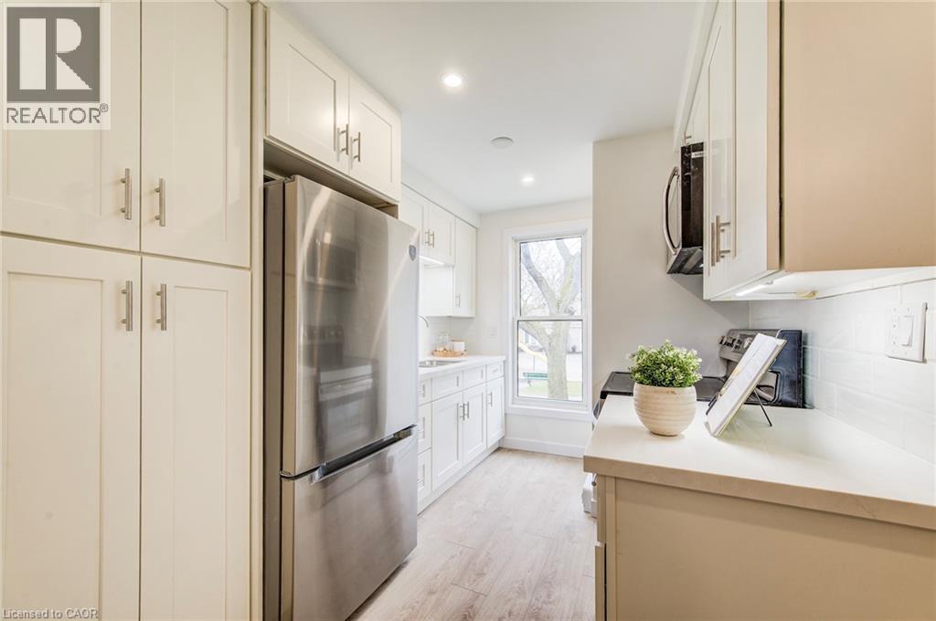 35 BRECKENRIDGE Drive Unit# 64 thumbnail 2