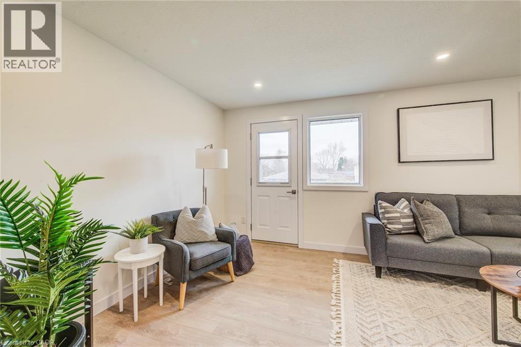 35 BRECKENRIDGE Drive Unit# 64 thumbnail 7