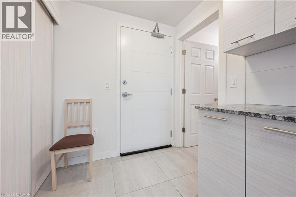 251 HEMLOCK Street Unit# 201 thumbnail 11