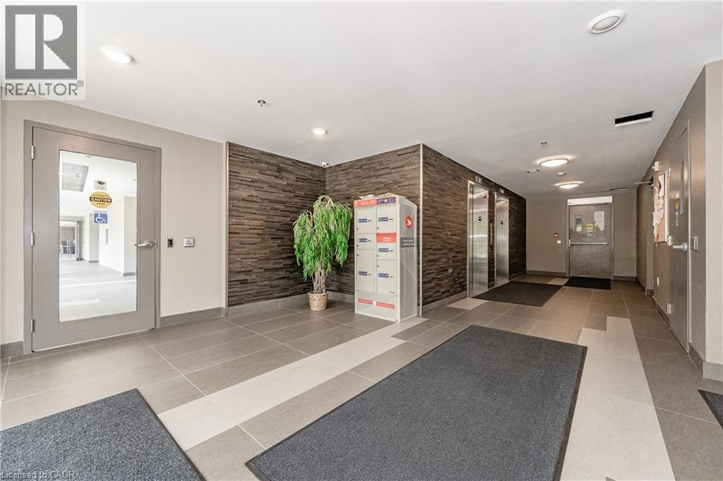 251 HEMLOCK Street Unit# 201 thumbnail 9