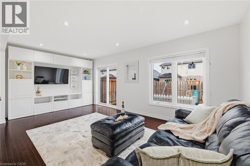 159 WILLIAM Street thumbnail 11