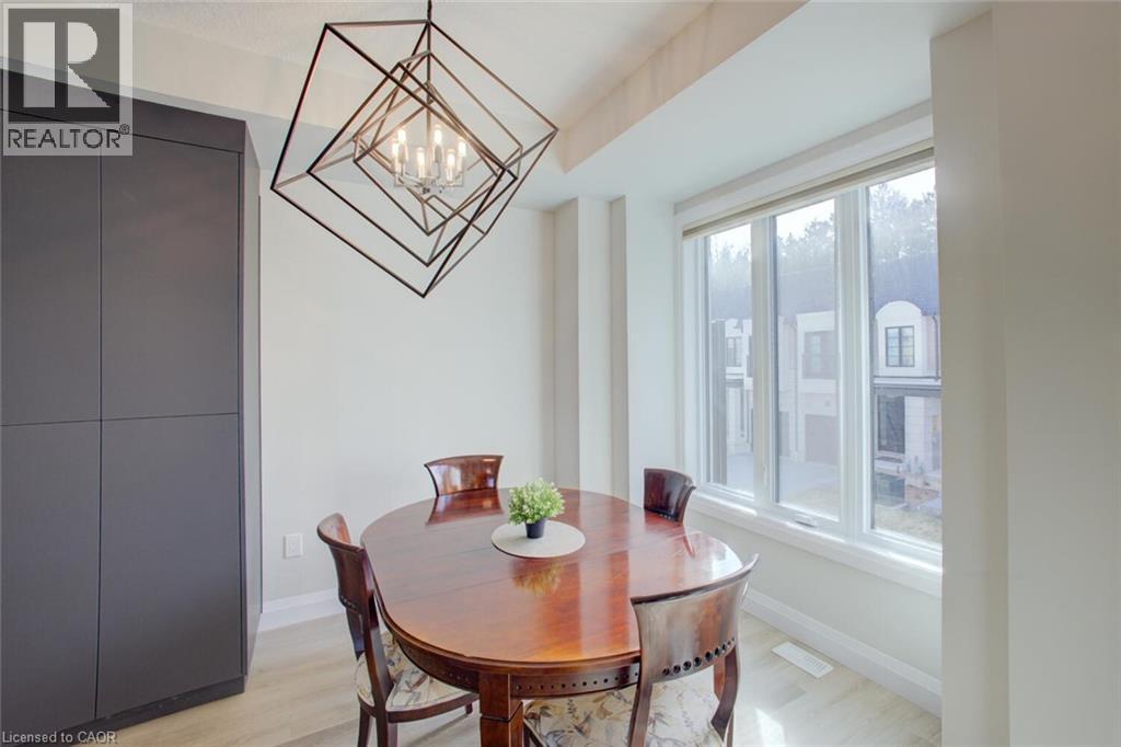 143 ELGIN Street N Unit# 91 thumbnail 3