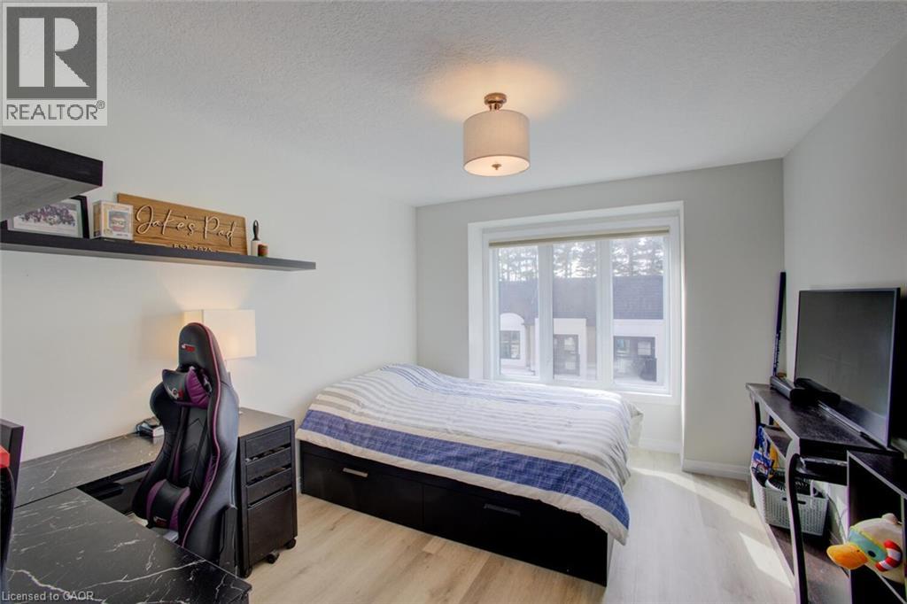 143 ELGIN Street N Unit# 91 thumbnail 31