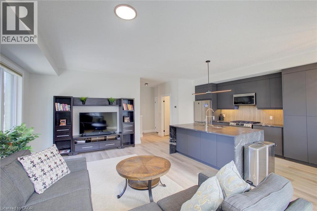 143 ELGIN Street N Unit# 91 thumbnail 4