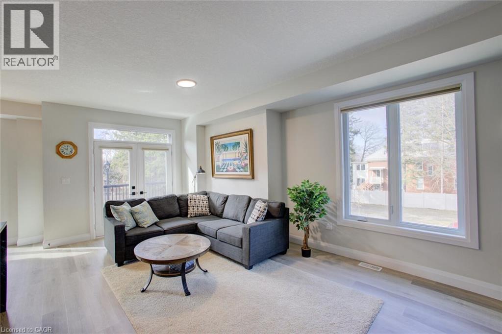 143 ELGIN Street N Unit# 91 thumbnail 15