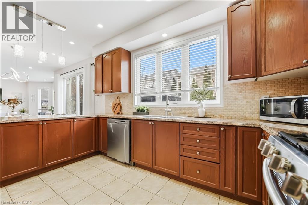 59 APPLE Drive thumbnail 15