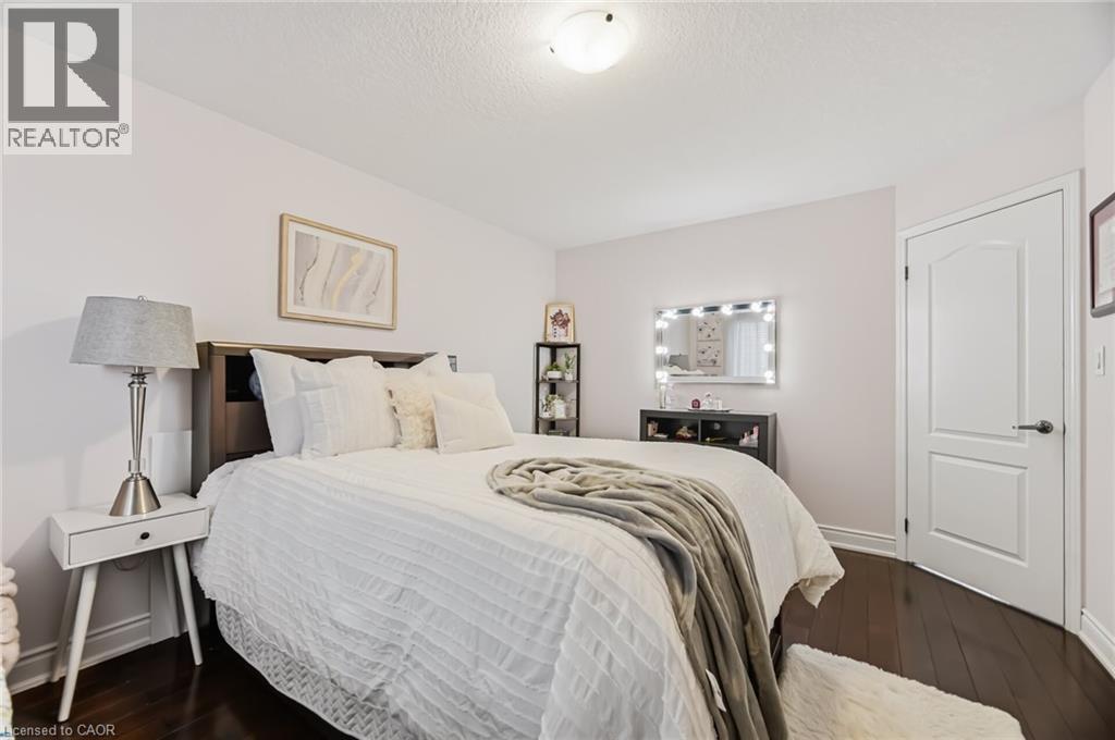 59 APPLE Drive thumbnail 30