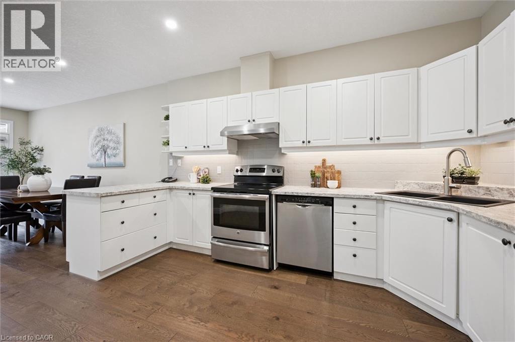 180 OLD ABBEY Road Unit# 14 thumbnail 15