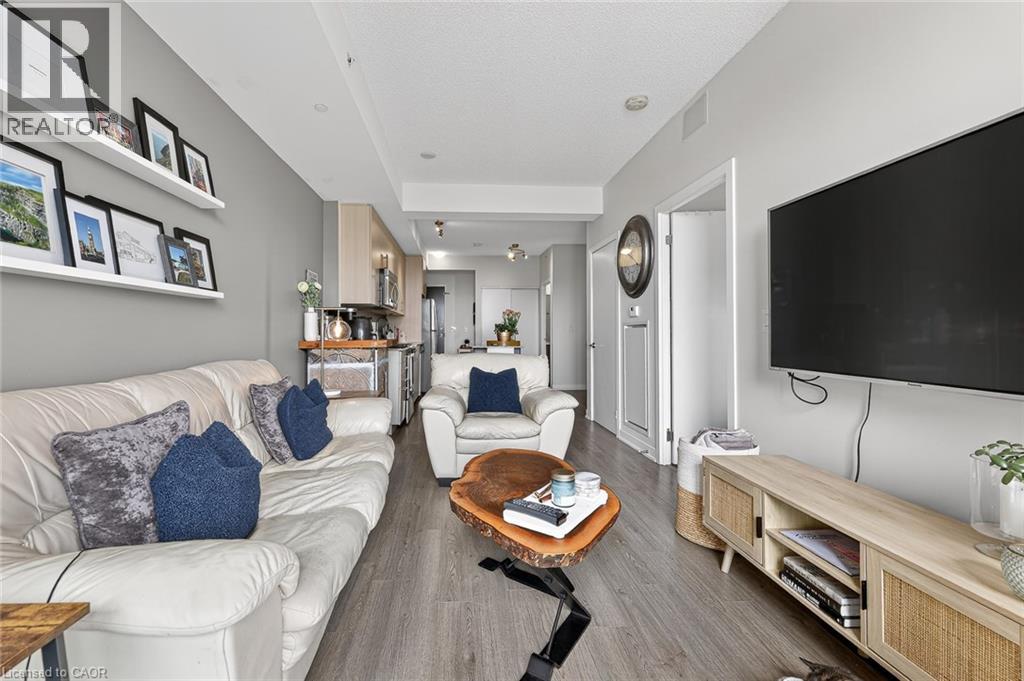 85 DUKE Street W Unit# 1006 thumbnail 18