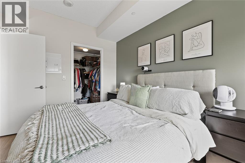 85 DUKE Street W Unit# 1006 thumbnail 21