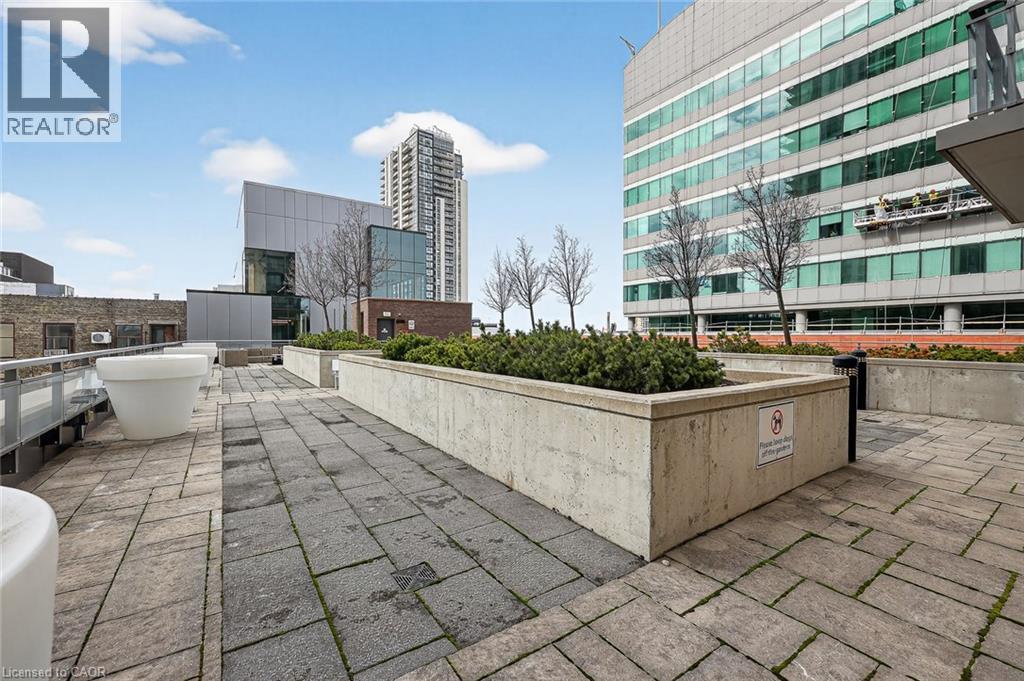 85 DUKE Street W Unit# 1006 thumbnail 32