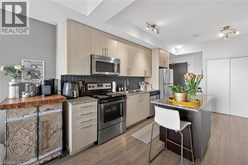 85 DUKE Street W Unit# 1006 thumbnail 8