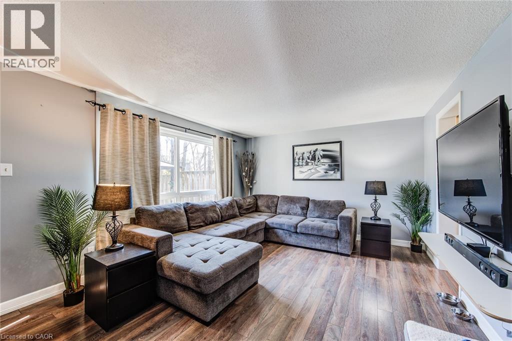 235 FERGUSON Avenue Unit# 16 thumbnail 15