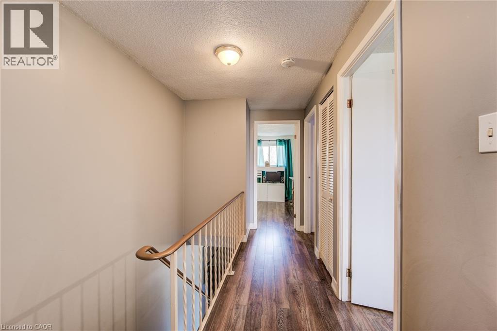 235 FERGUSON Avenue Unit# 16 thumbnail 17