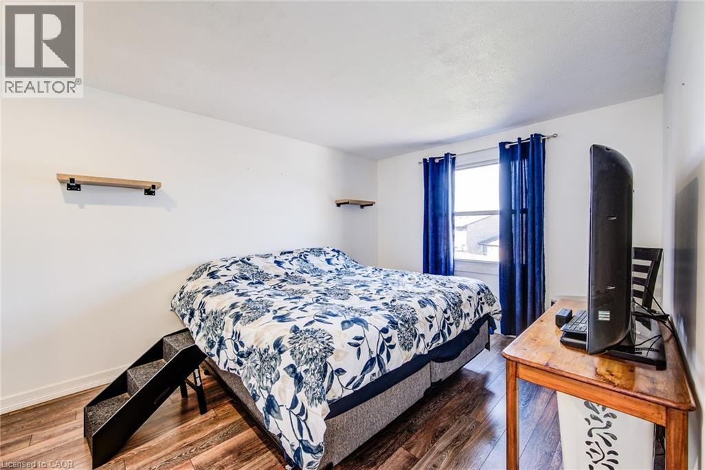 235 FERGUSON Avenue Unit# 16 thumbnail 19