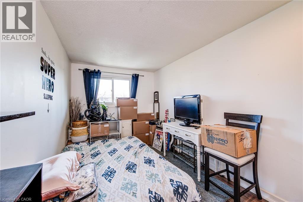 235 FERGUSON Avenue Unit# 16 thumbnail 21