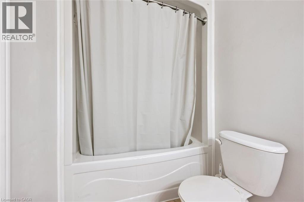 420 WATERLOO Street thumbnail 24