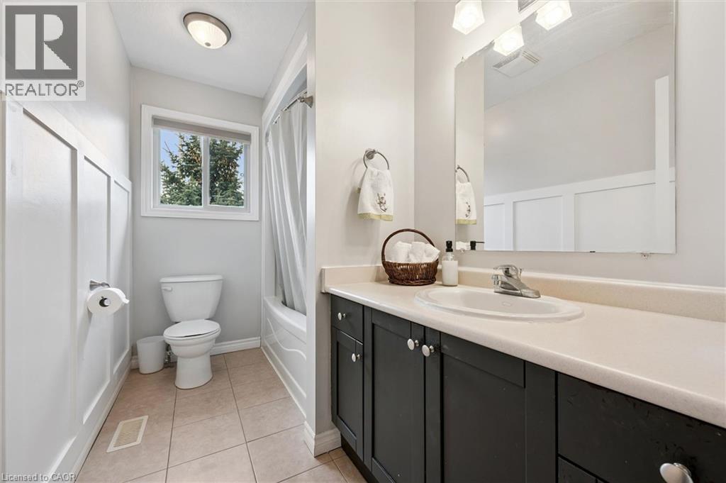 420 WATERLOO Street thumbnail 25