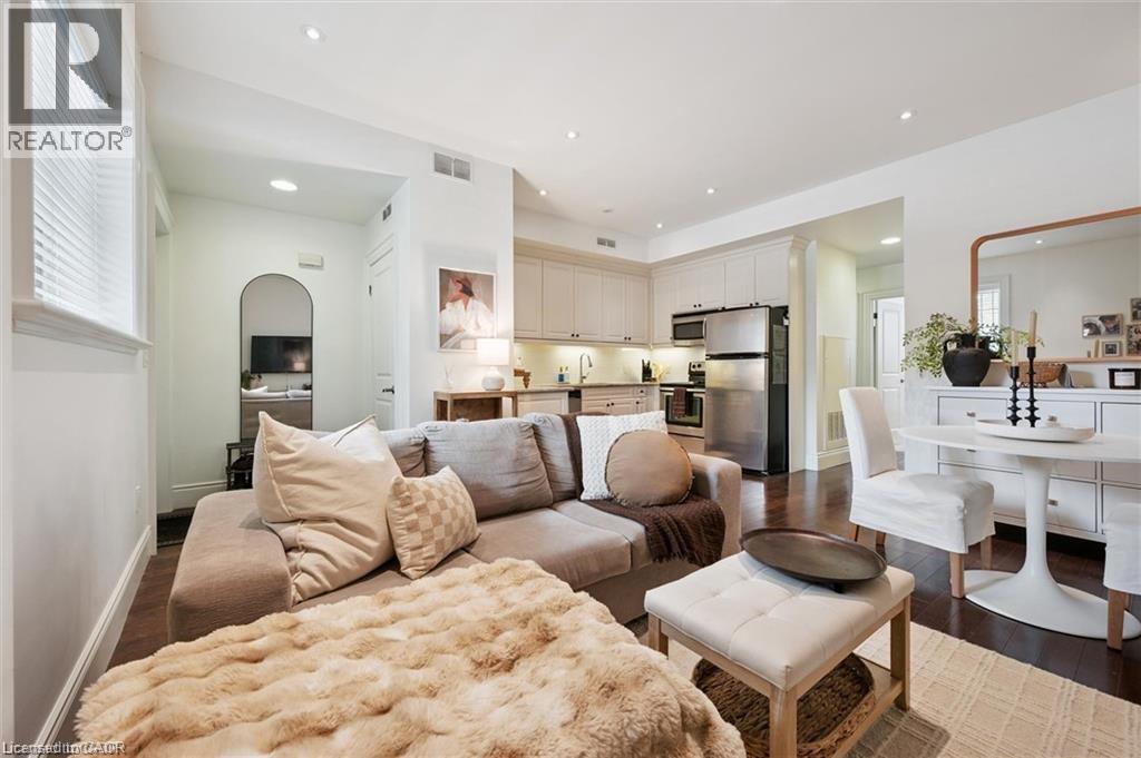 133 PARK Street Unit# 101 thumbnail 2