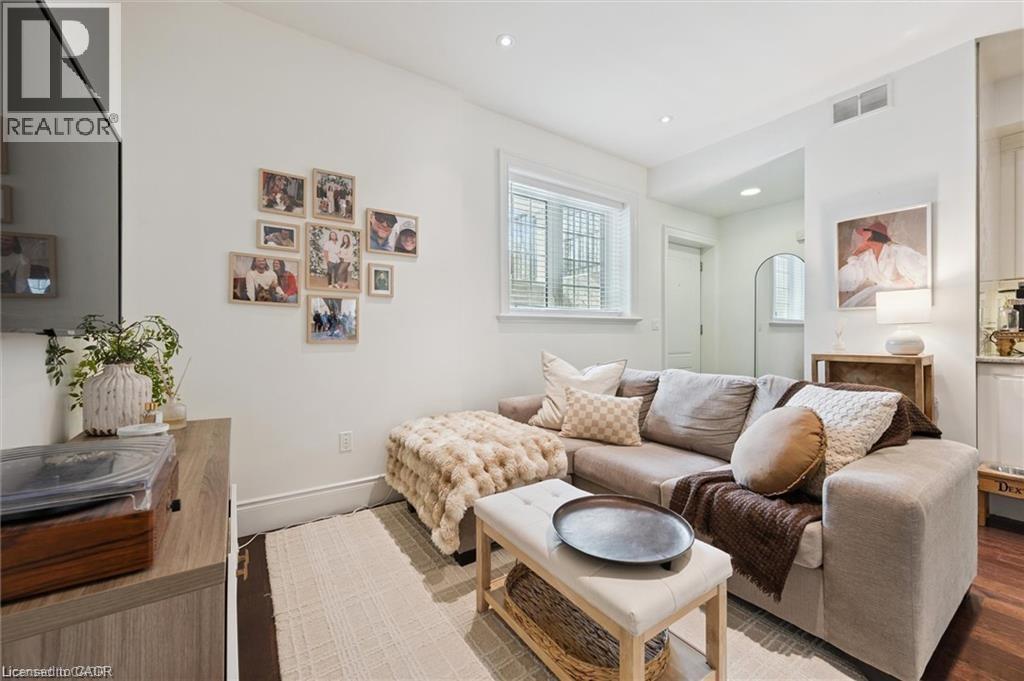 133 PARK Street Unit# 101 thumbnail 4