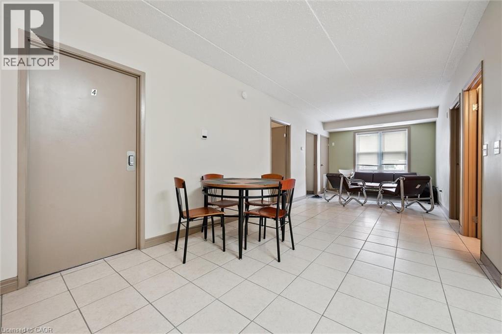 271 LESTER Street Unit# 203 thumbnail 11