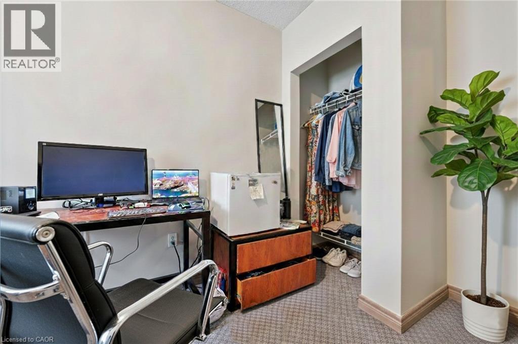 271 LESTER Street Unit# 203 thumbnail 32